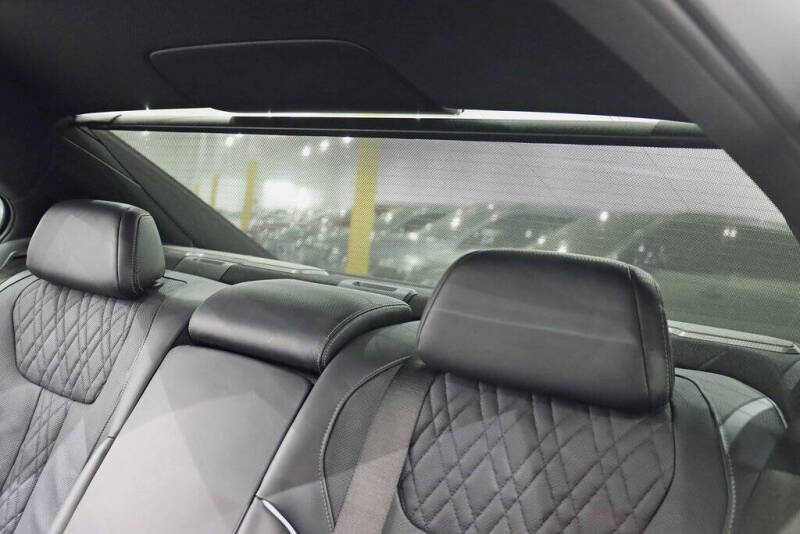 2022 BMW 7 Series 750i xDrive