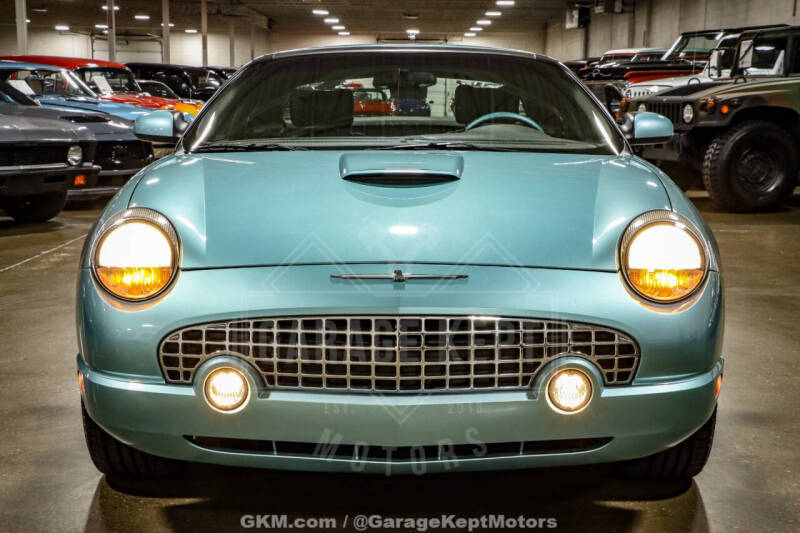 2002 Ford Thunderbird Deluxe