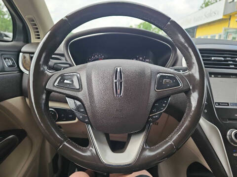 2017 Lincoln MKC Reserve