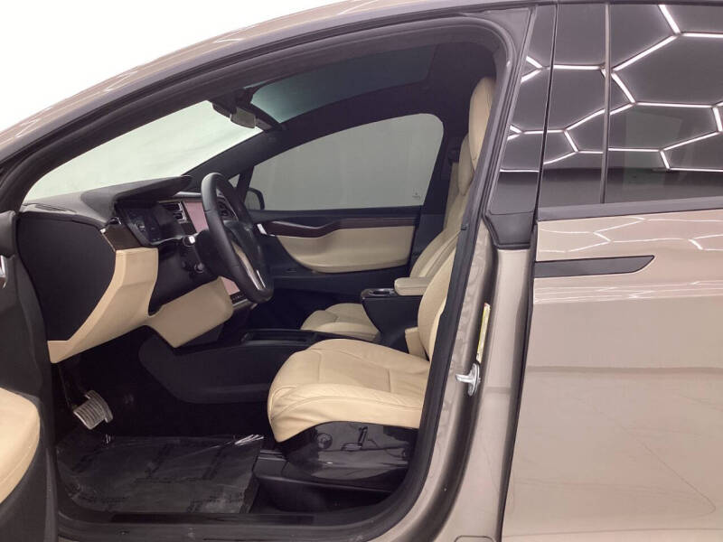 2016 Tesla Model X P90D