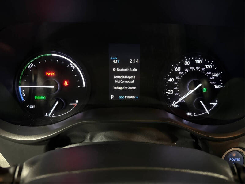 2021 Toyota Sienna LE 8-Passenger