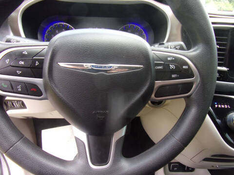 2017 Chrysler Pacifica Touring