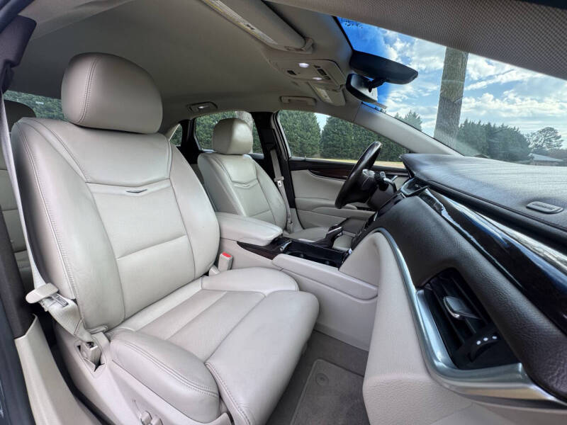 2014 Cadillac XTS Luxury Collection