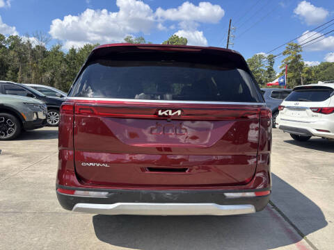 2023 Kia Carnival LX