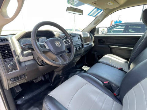2011 RAM 1500 ST