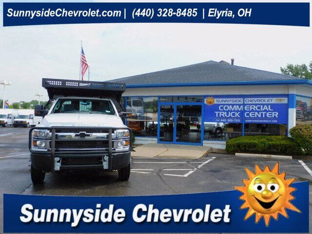 2023 Chevrolet Silverado 4500 Medium Duty Chassis Cab Work Truck's photo