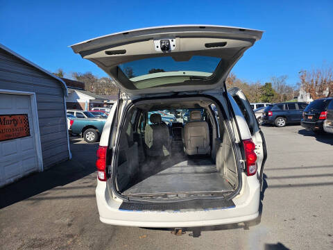 2012 RAM C/V