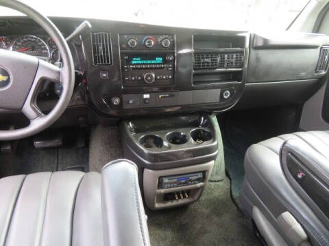 2010 Chevrolet Express LT 1500