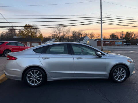 2017 Ford Fusion SE