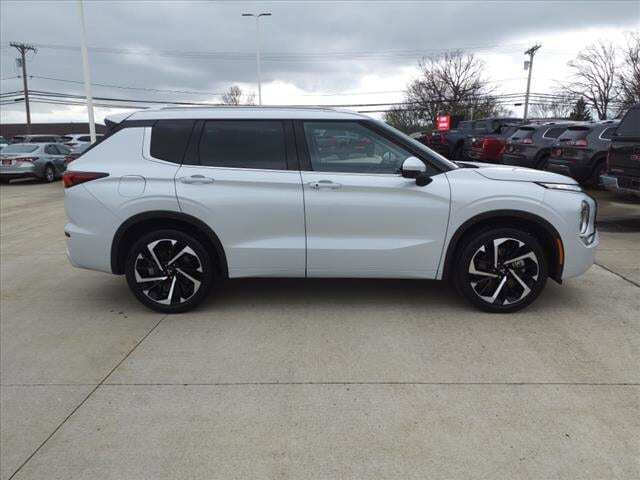 2022 Mitsubishi Outlander SEL