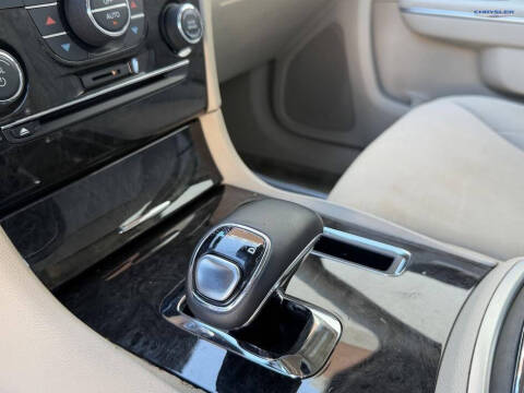 2012 Chrysler 300