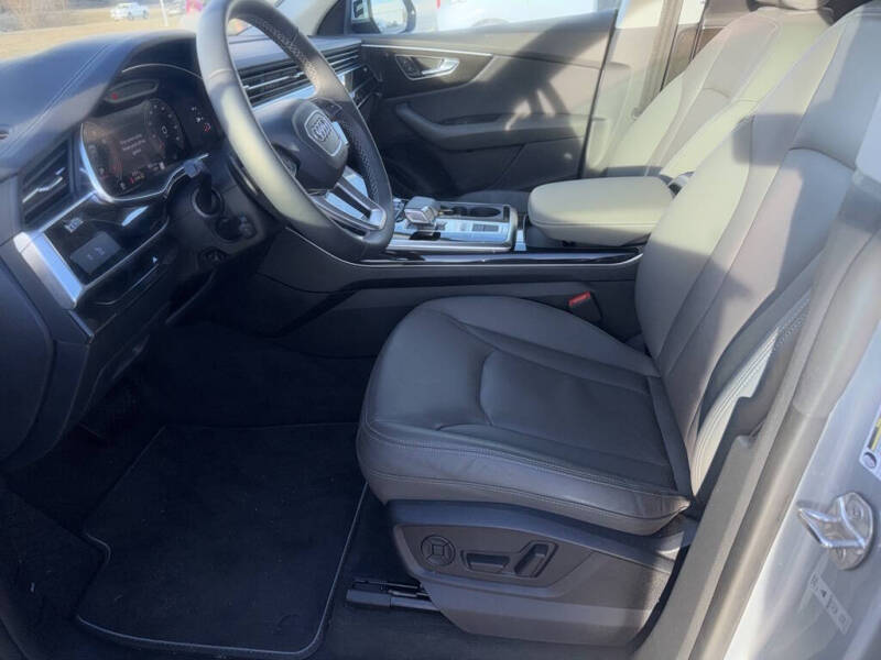 2025 Audi Q8 quattro Premium 55 TFSI