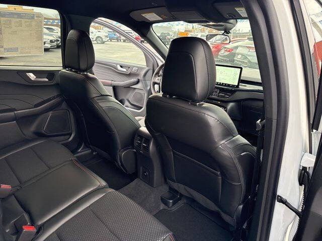 2026 Ford Escape ST-Line Select