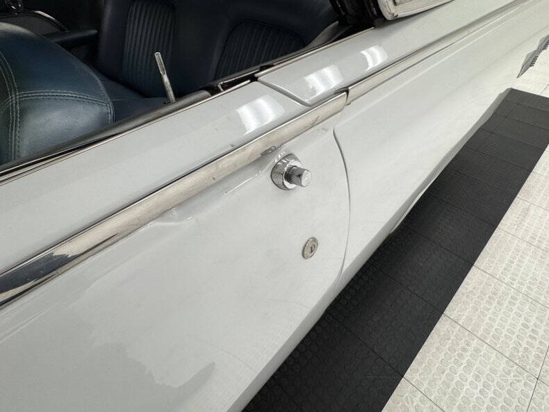 1962 Ford Thunderbird