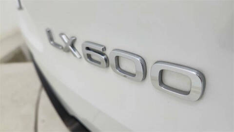 2023 Lexus LX 600 Luxury