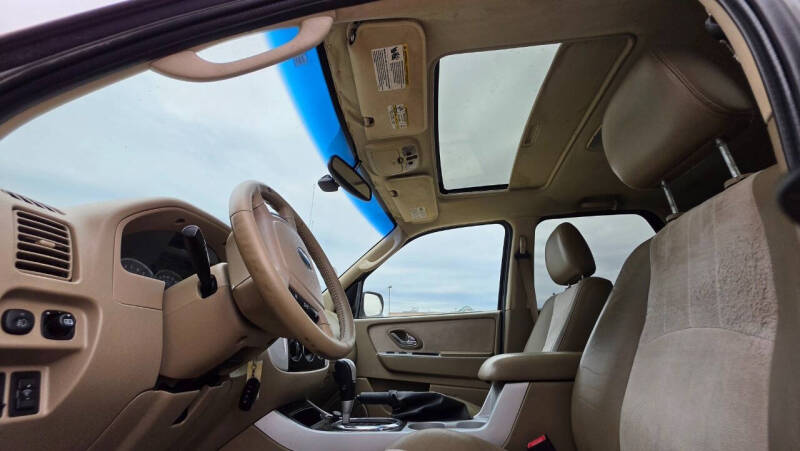 2005 Mercury Mariner