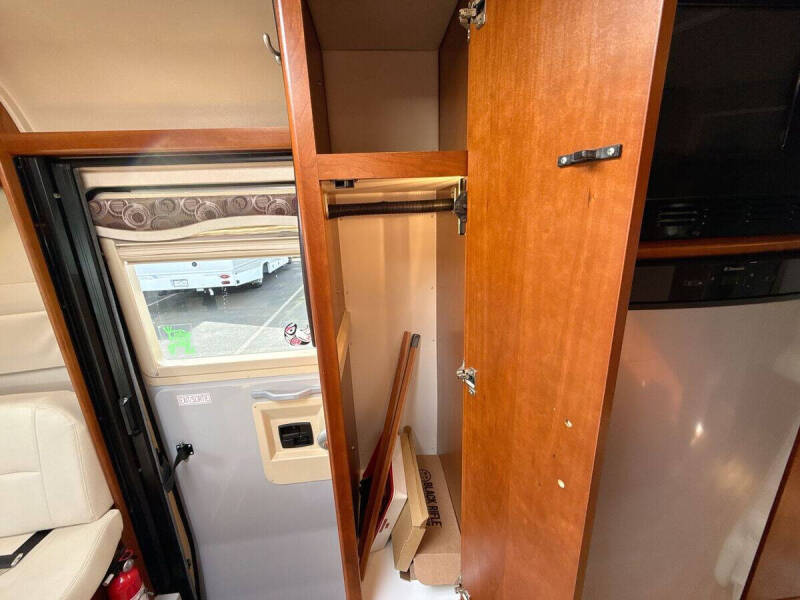 2012 Mercedes-Benz Sprinter