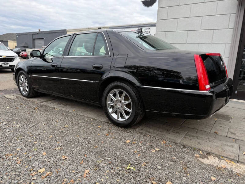 2009 Cadillac DTS