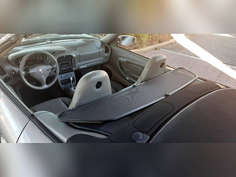 2004 Porsche 911