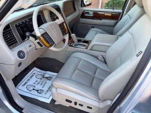 2012 Lincoln Navigator