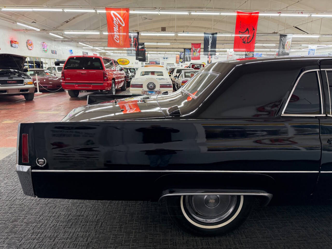 1970 CADILLAC FLEETWOOD 38