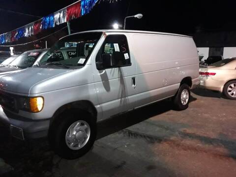 2007 Ford E-Series Cargo for sale at Premium Motors in Rahway NJ