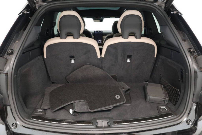 2025 Volvo EX90 Twin Plus 6P