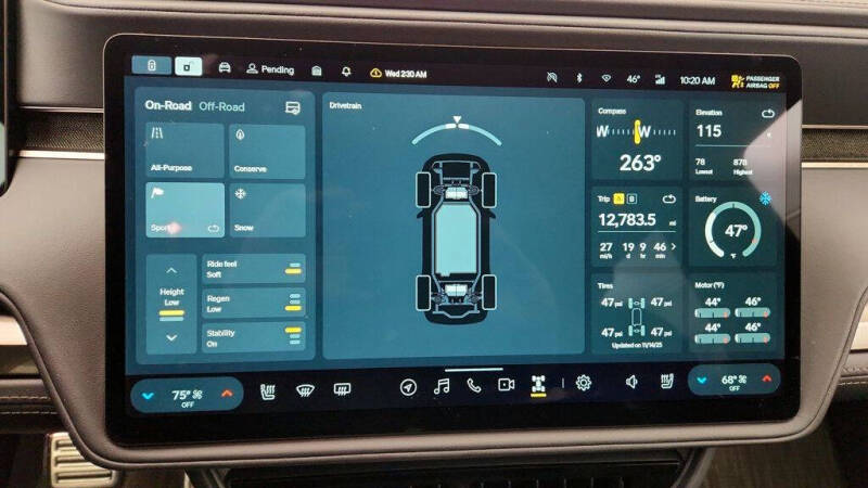 2023 Rivian R1S Adventure