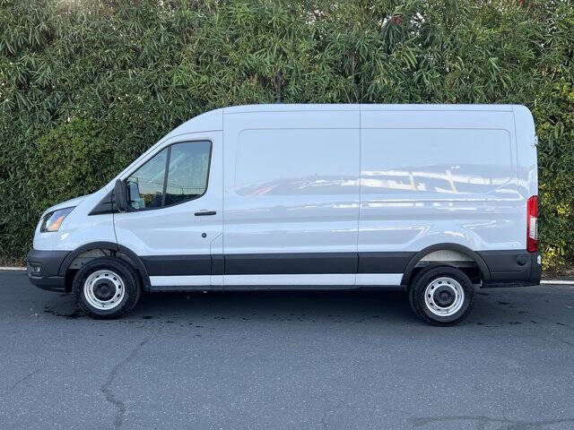 2025 Ford Transit 250