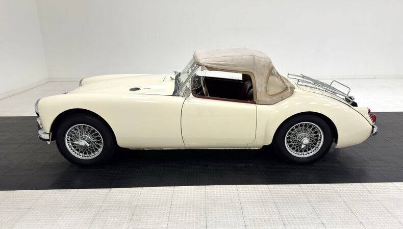 1961 MG MGA
