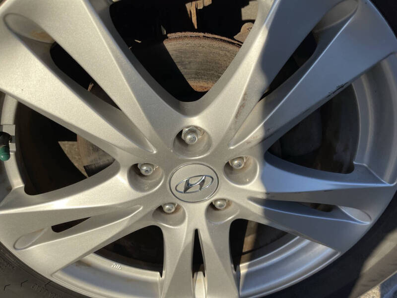 2011 Hyundai Santa Fe SE