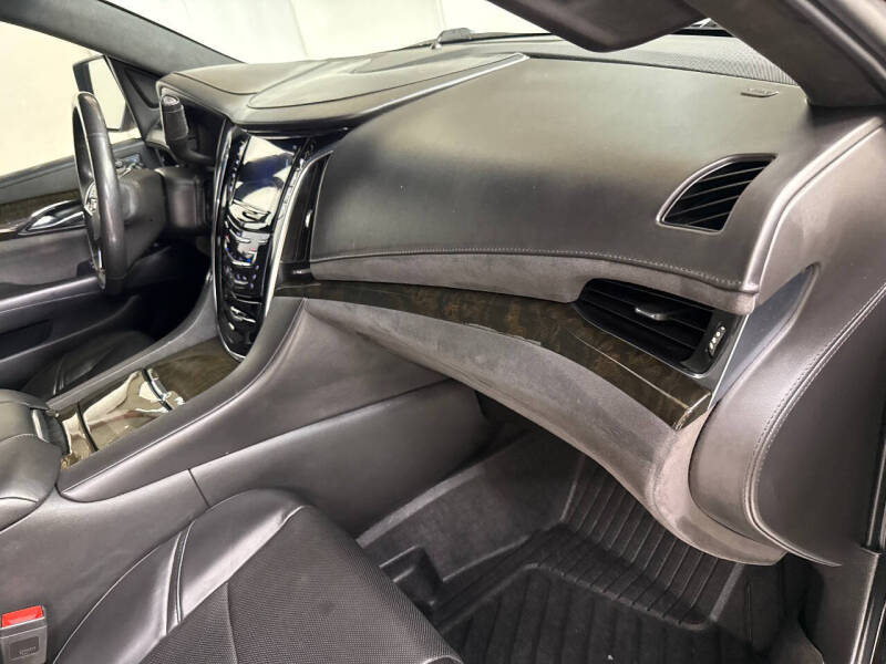 2019 Cadillac Escalade Platinum