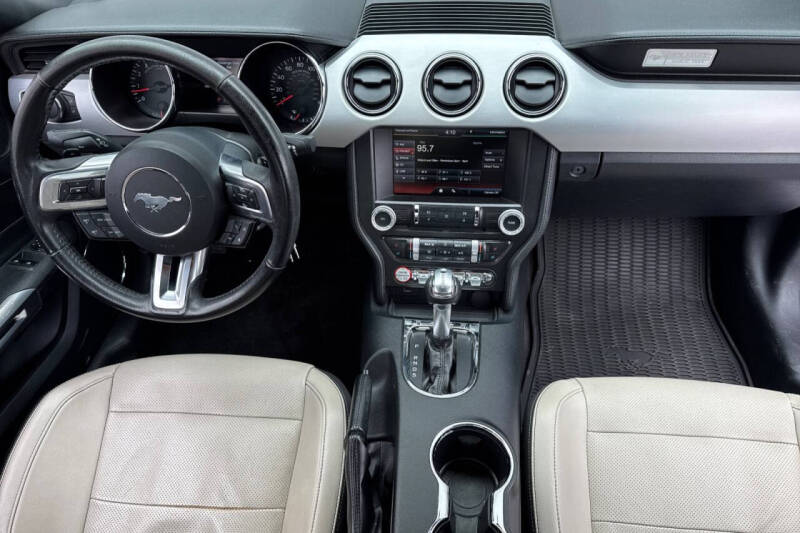 2015 Ford Mustang EcoBoost Premium