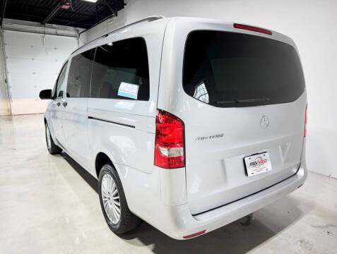 2017 Mercedes-Benz Metris Passenger