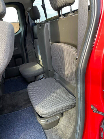 2005 Nissan Frontier Nismo