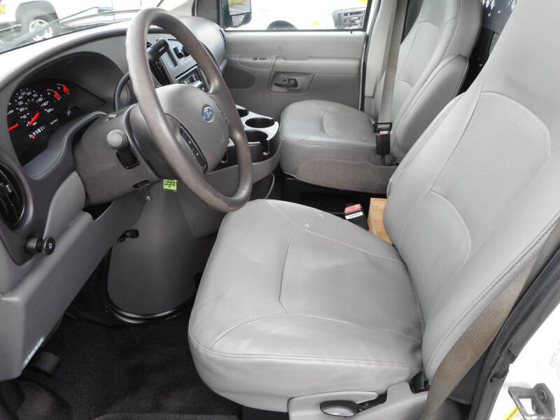 2006 Ford E-Series E-250