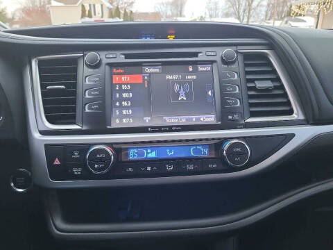 2018 Toyota Highlander SE