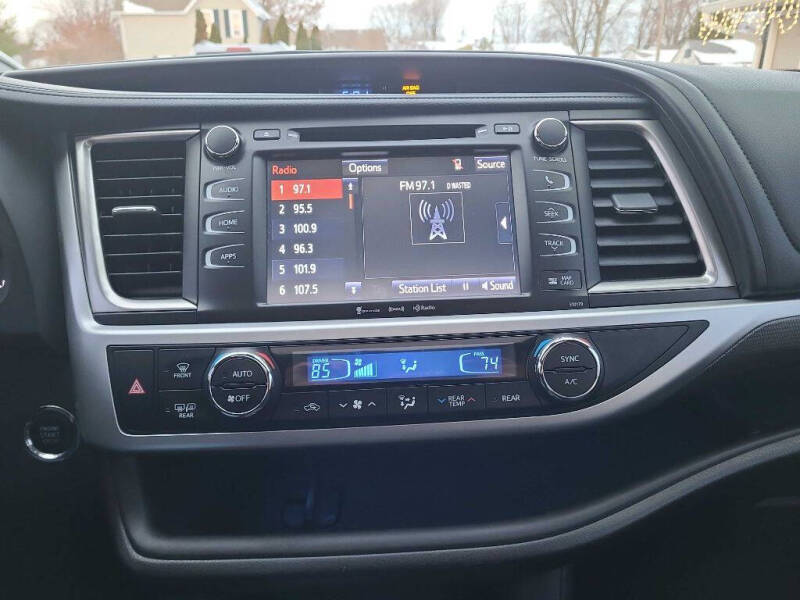 2018 Toyota Highlander SE