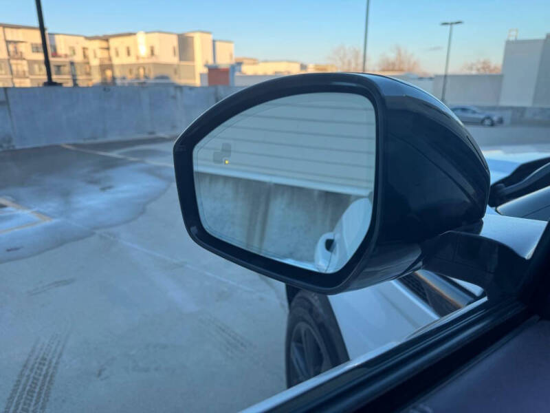 2018 Land Rover Range Rover Evoque Landmark Edition