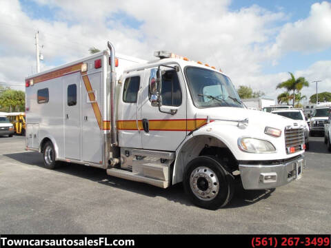 2013 Freightliner M2 106