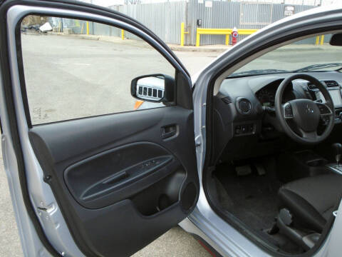 2024 Mitsubishi Mirage ES