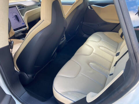 2012 Tesla Model S Performance