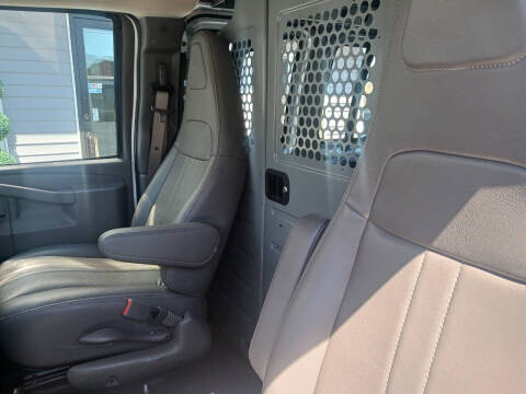 2020 Chevrolet Express 2500