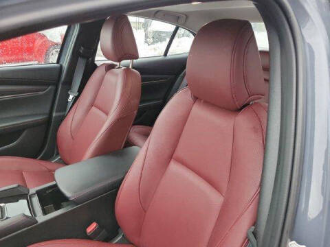 2025 Mazda Mazda3 Sedan 2.5 S Carbon Edition