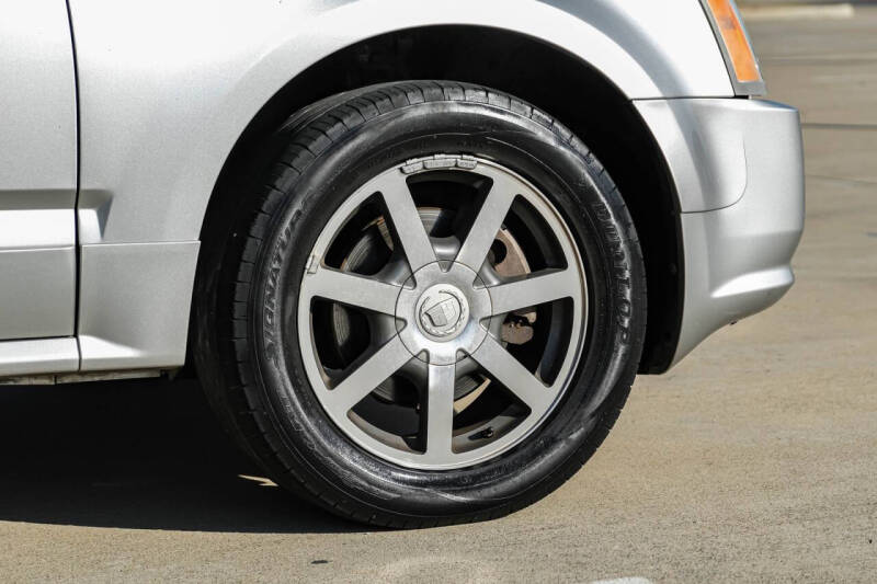 2004 Cadillac SRX
