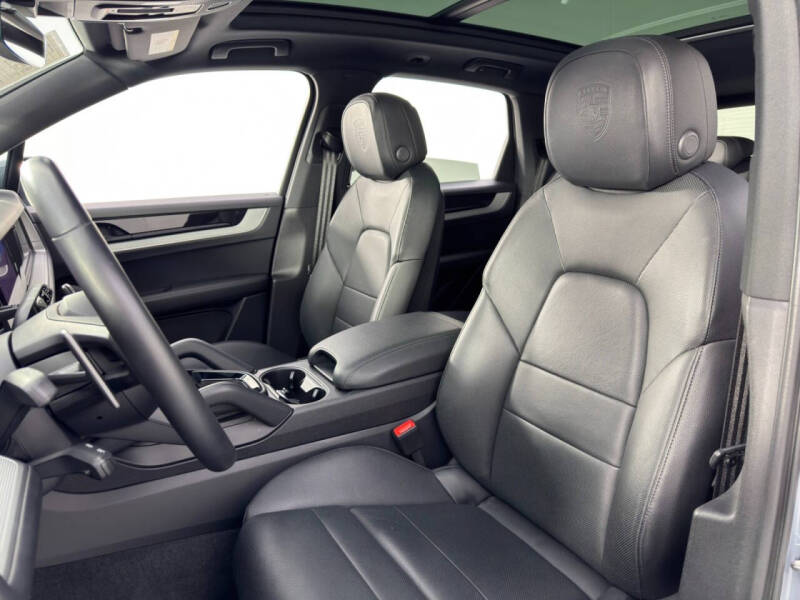 2024 Porsche Cayenne