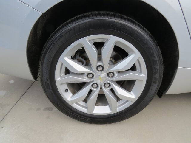 2020 Chevrolet Impala LT