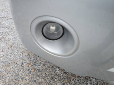 2011 Nissan Pathfinder LE