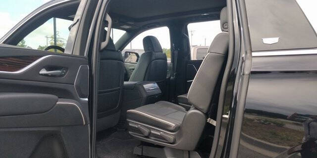 2024 Cadillac Escalade ESV Premium Luxury