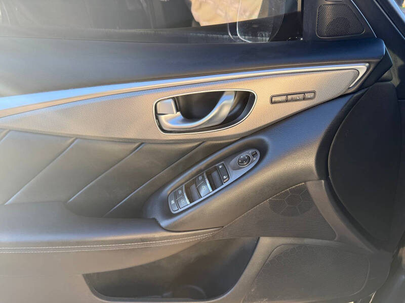 2016 Infiniti Q50 3.0T Premium